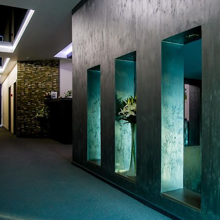 Hotel Aqua Târgu Jiu Esterno foto