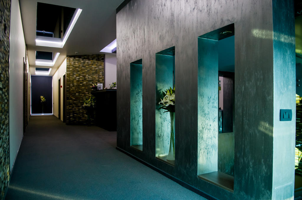 Hotel Aqua Târgu Jiu Esterno foto